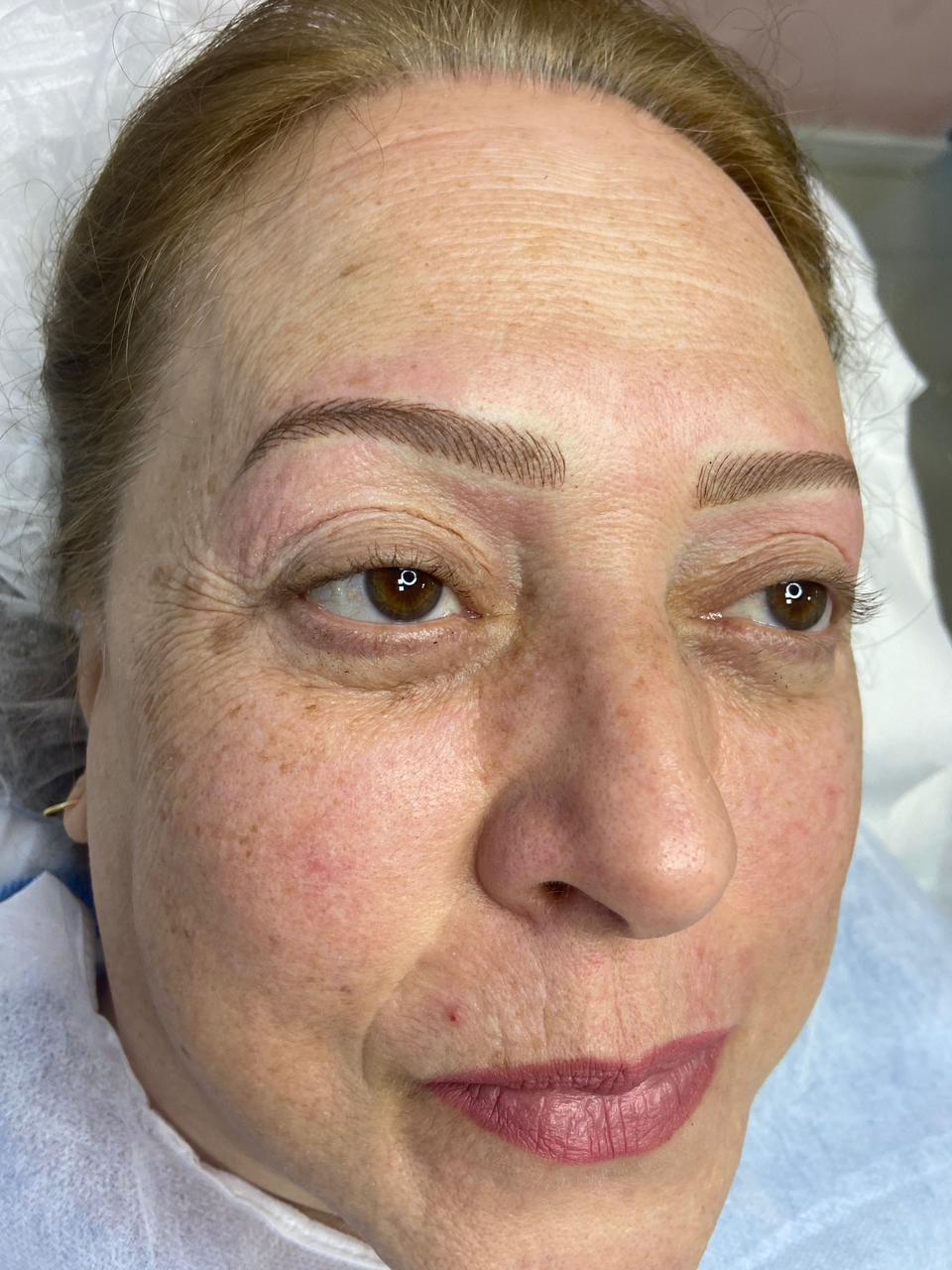 Sobrancelhas — Fio a Fio - antes e depois
